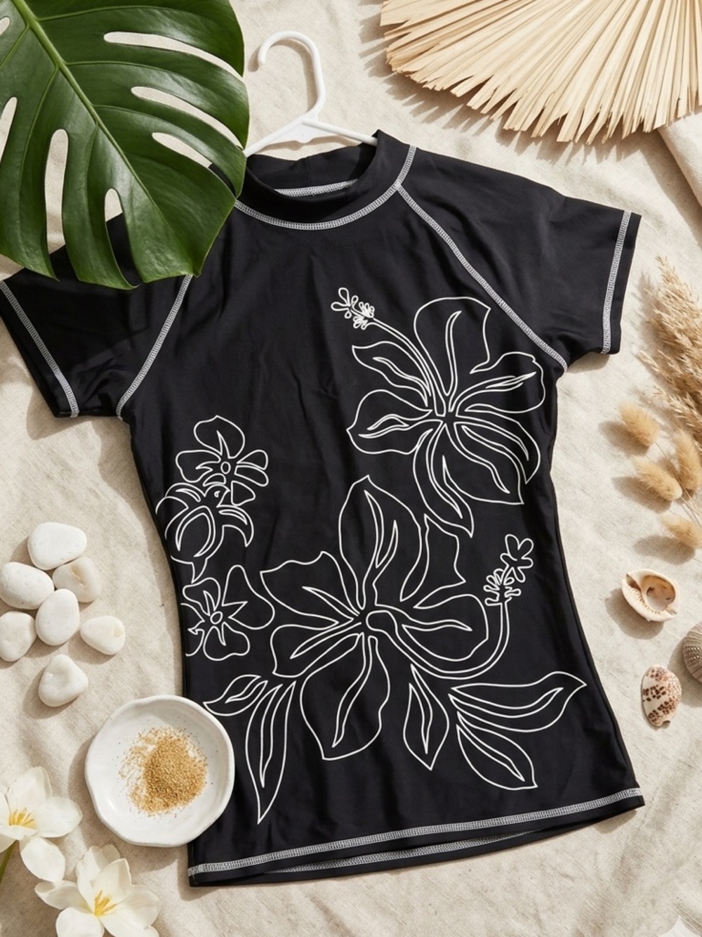 Women's Short Sleeve Rash Guard - Black with White Hibiscus Floral Outline